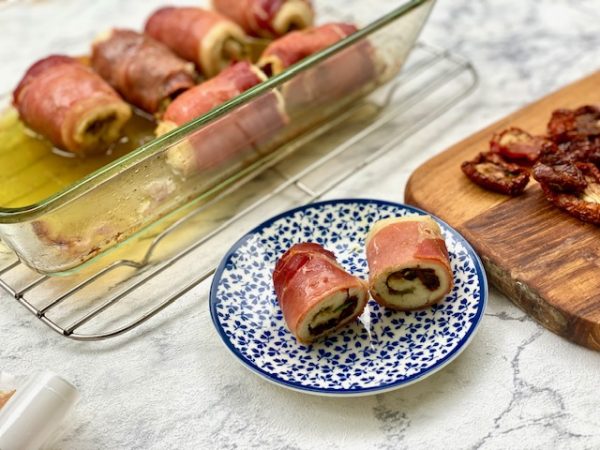 roladki drobiowe z suszonym pomidorem i pesto OLIWOWO